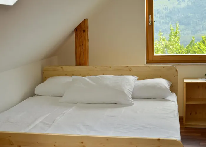 Casa vacanze Koca V Lozah *